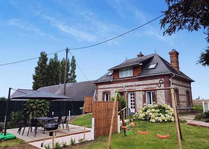 Holiday home Gite Gites De France - Les Hetres