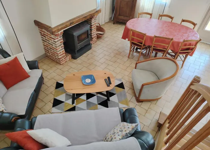 Holiday home Gite Gites De France - Les Hetres