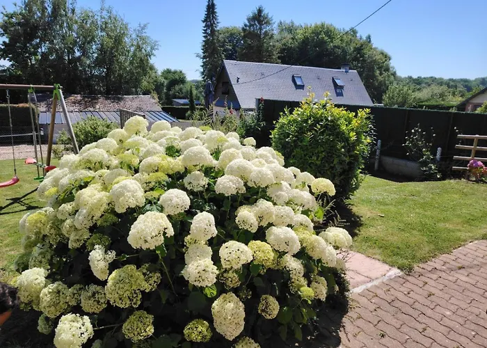 Holiday home Gite Gites De France - Les Hetres *